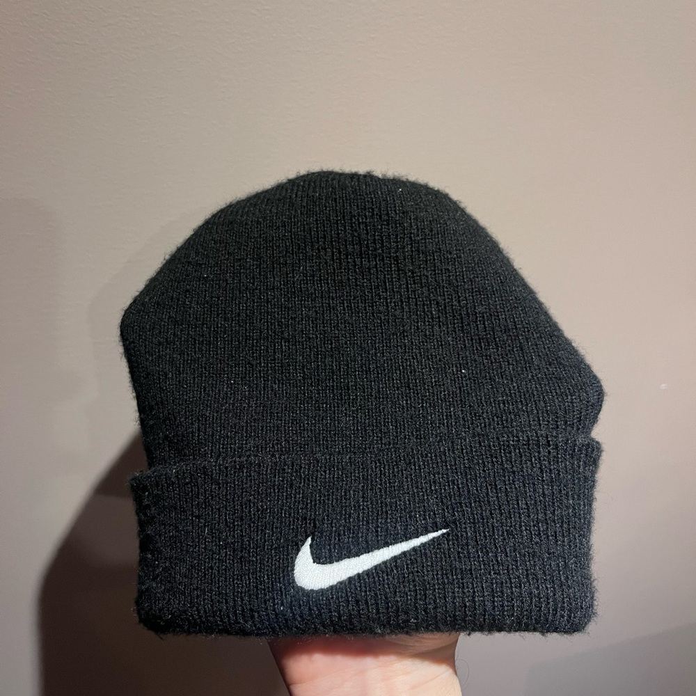 Vintage Nike 90’s Black Hat with White Classic Swoosh Logo OSFM